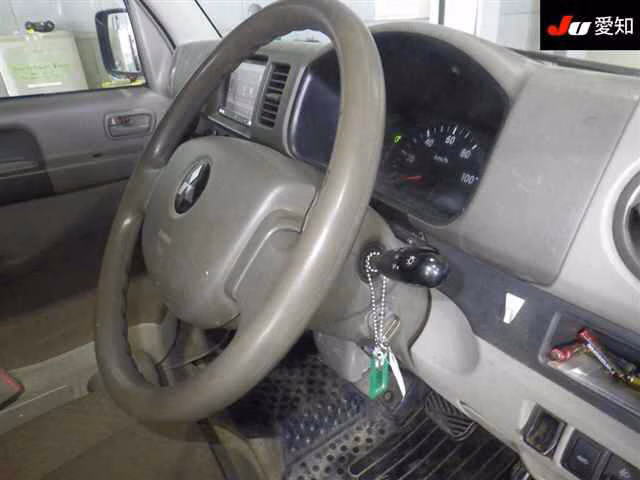 MITSUBISHI MINICAB