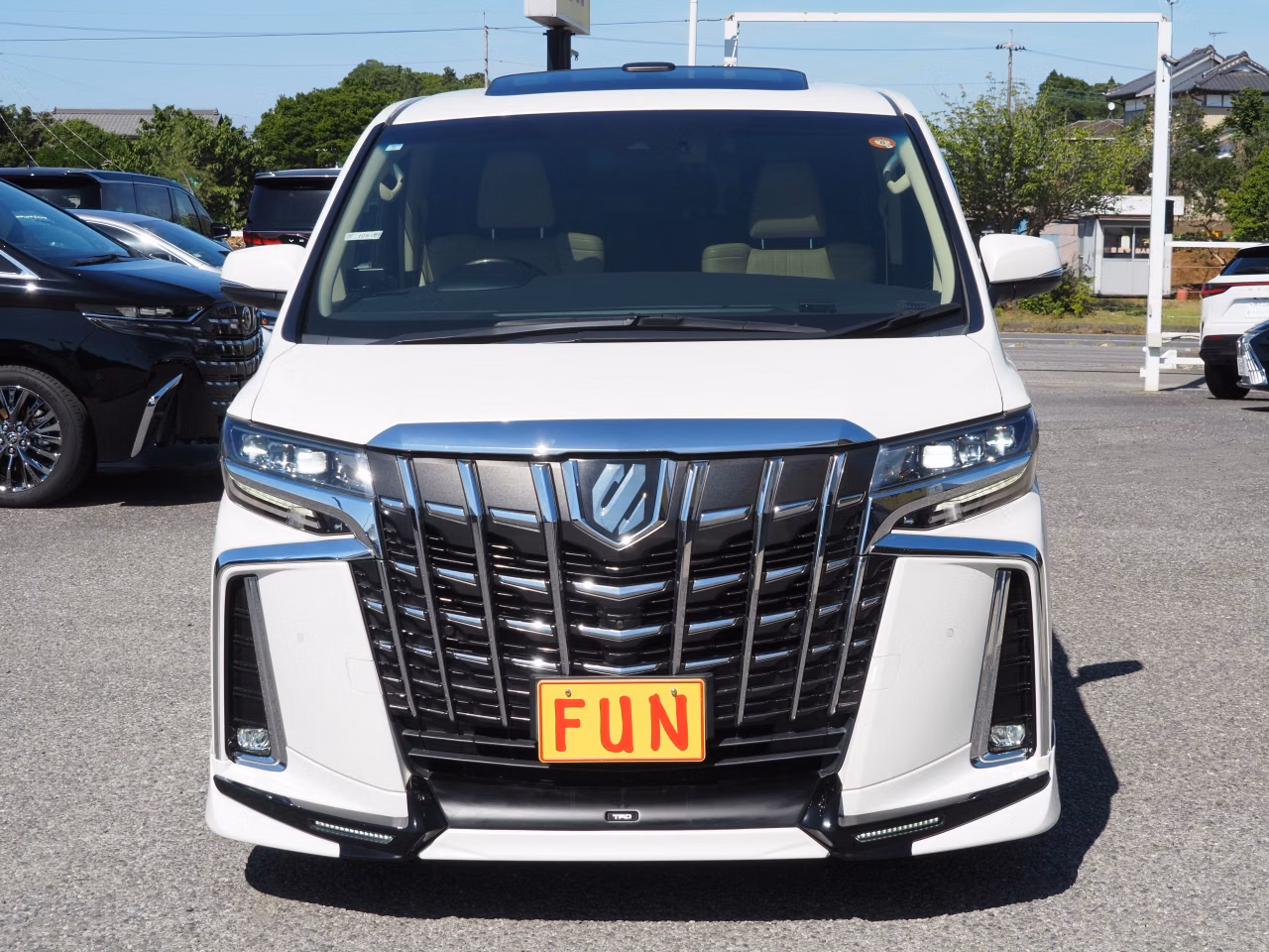 TOYOTA ALPHARD