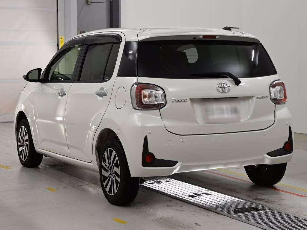TOYOTA PASSO