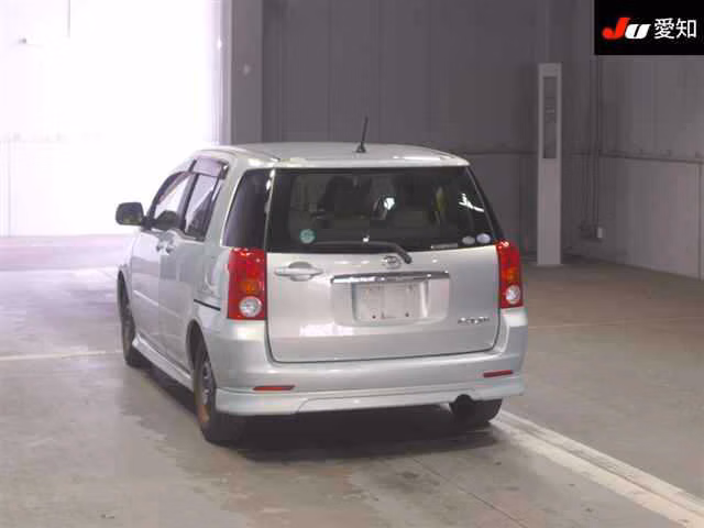 TOYOTA RAUM