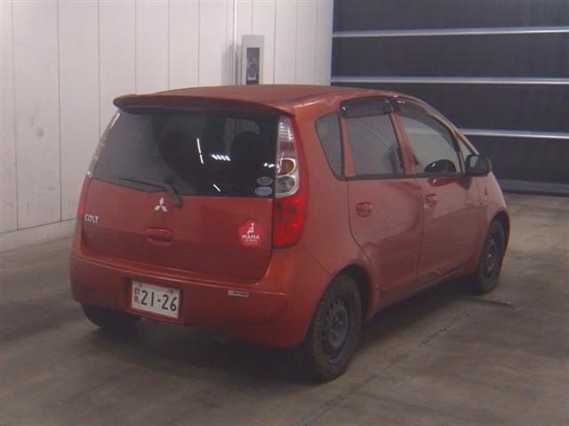 MITSUBISHI COLT