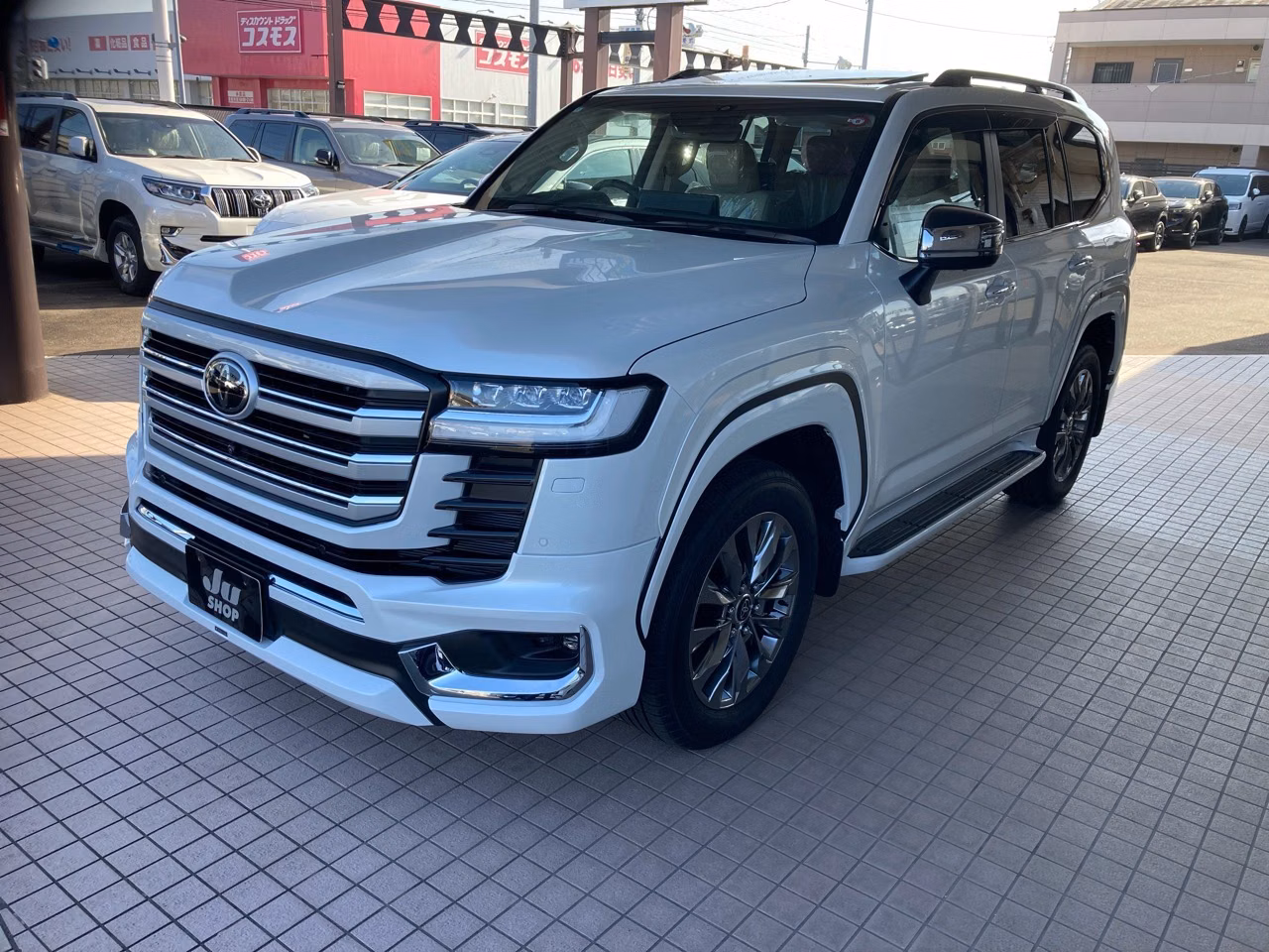 TOYOTA LAND CRUISER