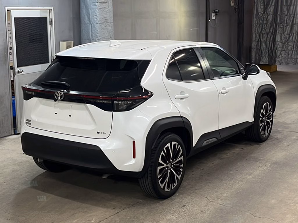 TOYOTA YARIS CROSS