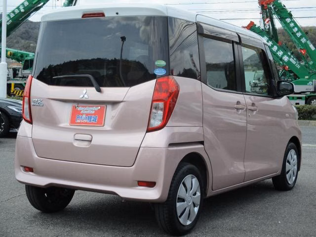 MITSUBISHI EK SPACE