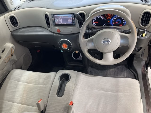 NISSAN CUBE