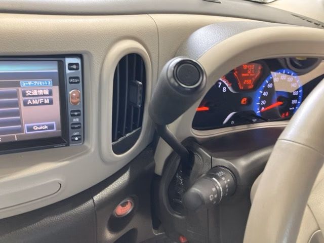 NISSAN CUBE