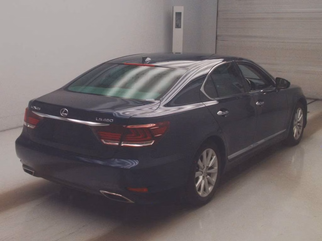 LEXUS LS460