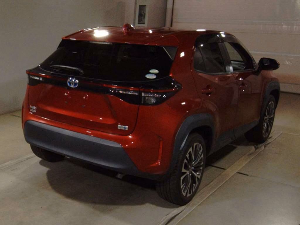 TOYOTA YARIS CROSS