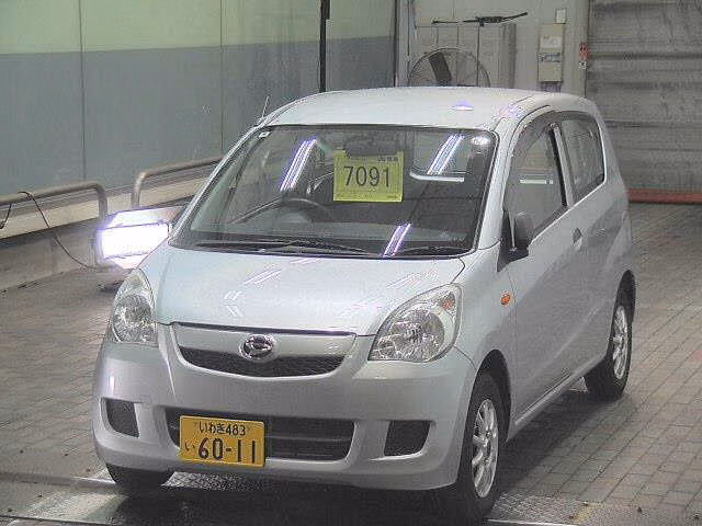 DAIHATSU MIRA