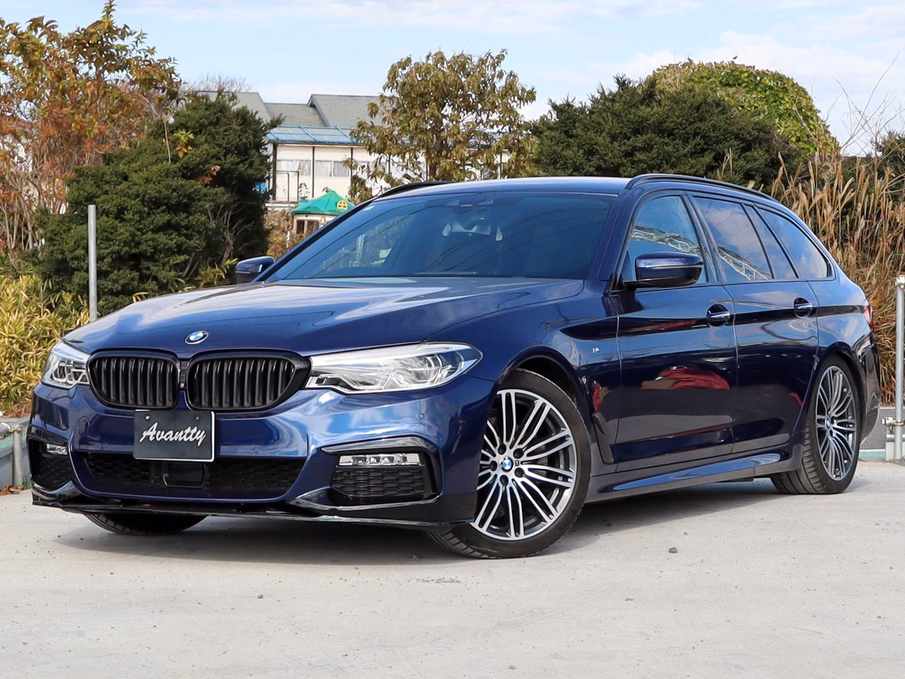 BMW 5-SERIES