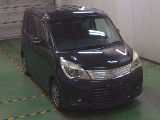 MITSUBISHI DELICA D:2