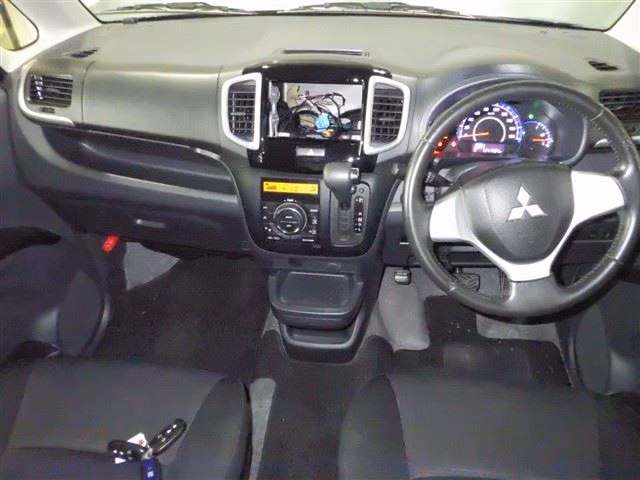 MITSUBISHI DELICA D:2