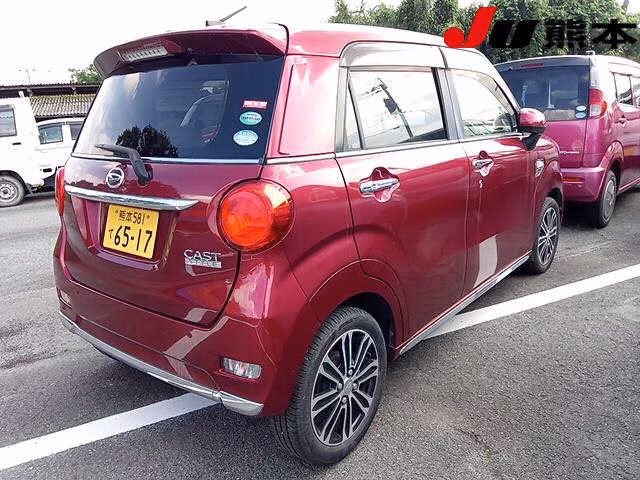 DAIHATSU CAST