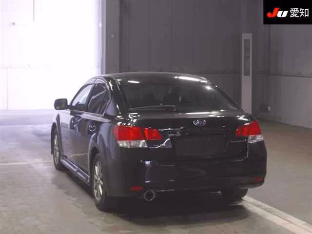 SUBARU LEGACY B4