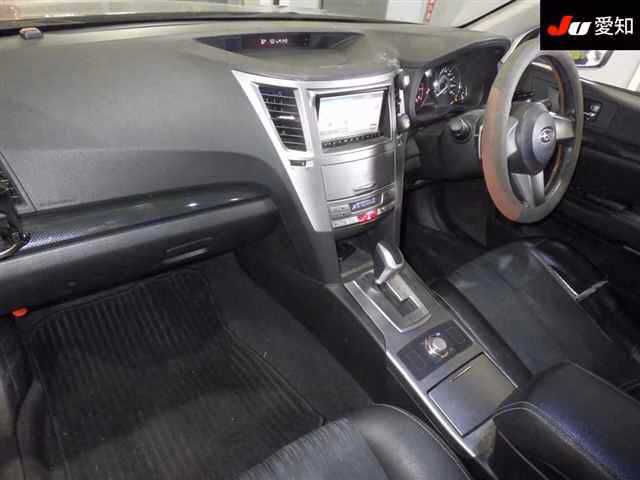 SUBARU LEGACY B4