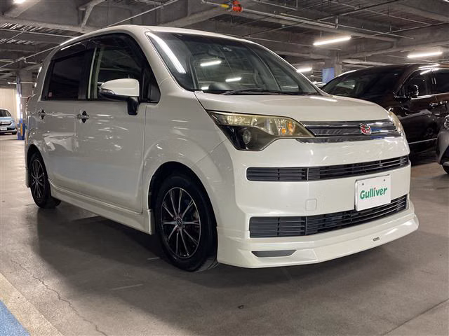 TOYOTA SPADE