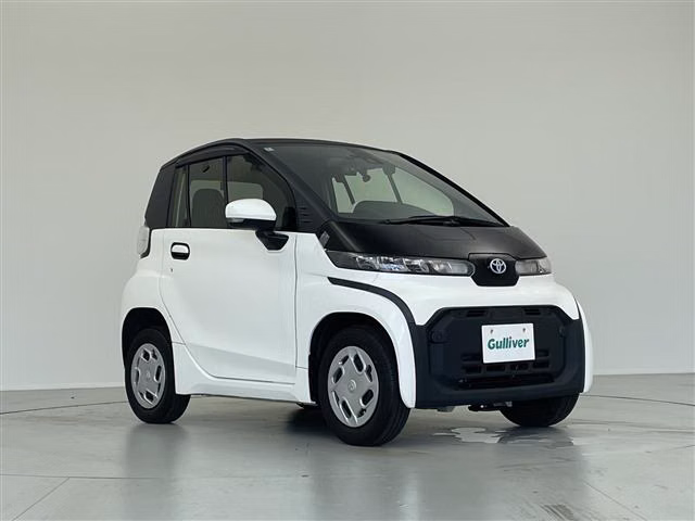 TOYOTA C+POD