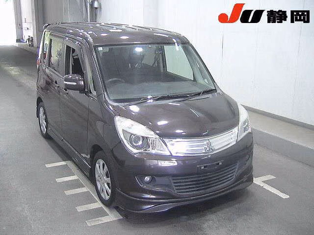 MITSUBISHI DELICA D:2