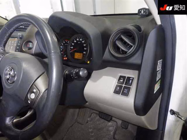TOYOTA VANGUARD