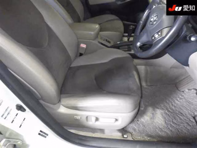 TOYOTA VANGUARD