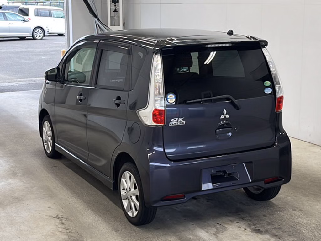 MITSUBISHI EK CUSTOM