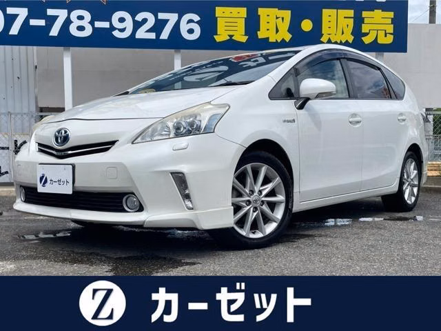 TOYOTA PRIUS ALPHA