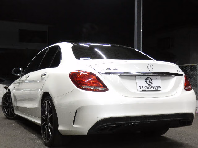 MERCEDES-BENZ C-CLASS