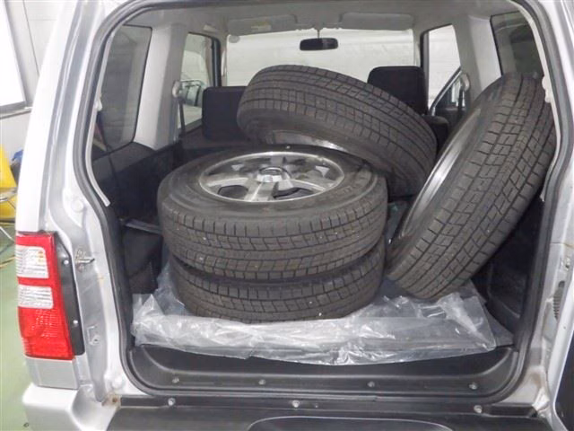 MITSUBISHI PAJERO MINI