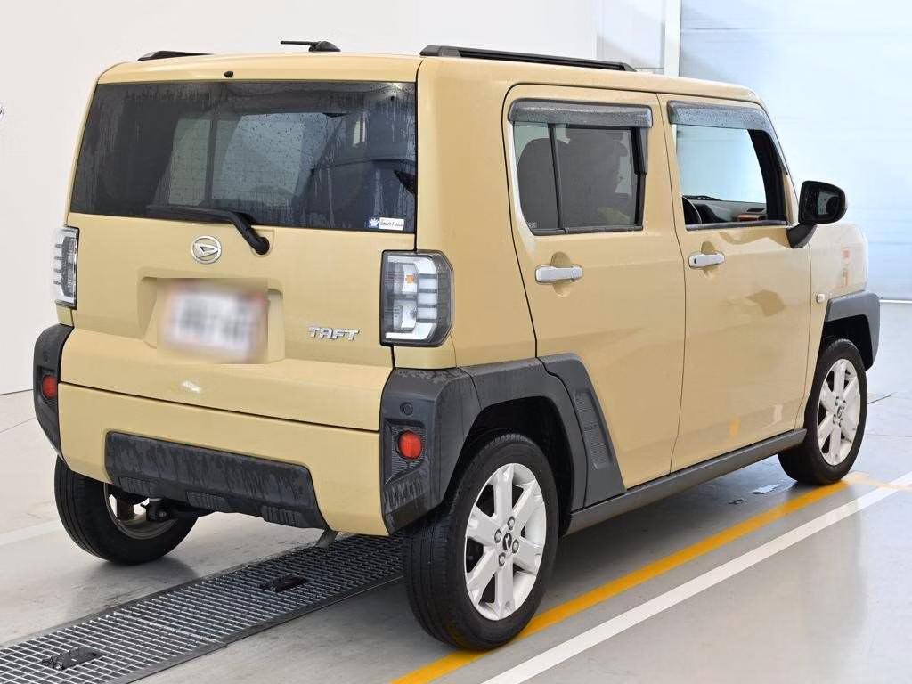 DAIHATSU TAFT