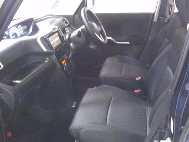 MITSUBISHI DELICA D:2