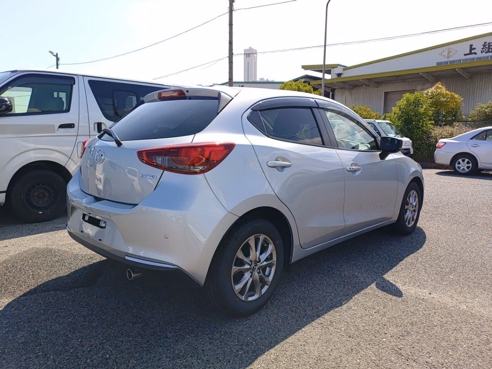 MAZDA MAZDA2