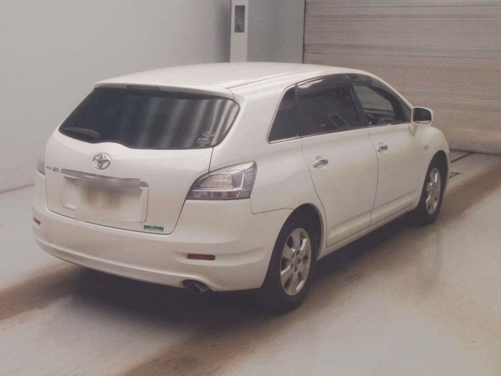 TOYOTA MARK X ZIO