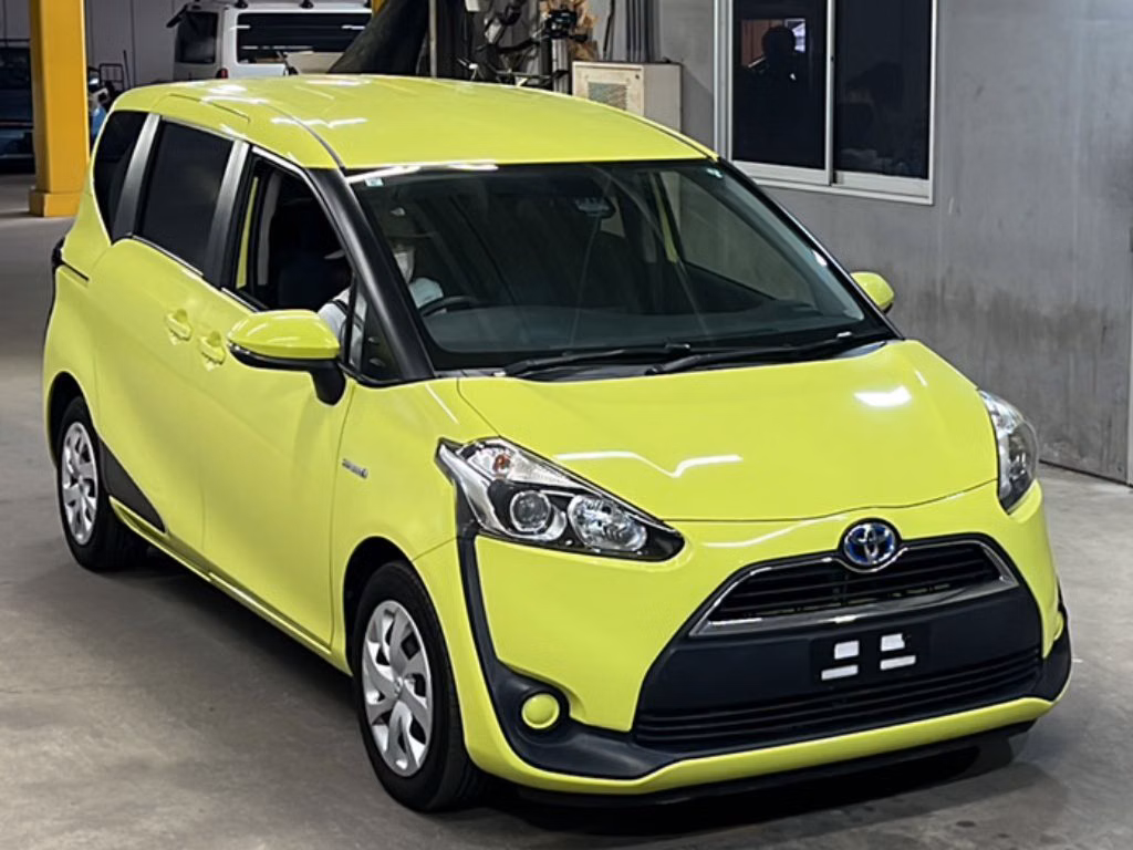 TOYOTA SIENTA