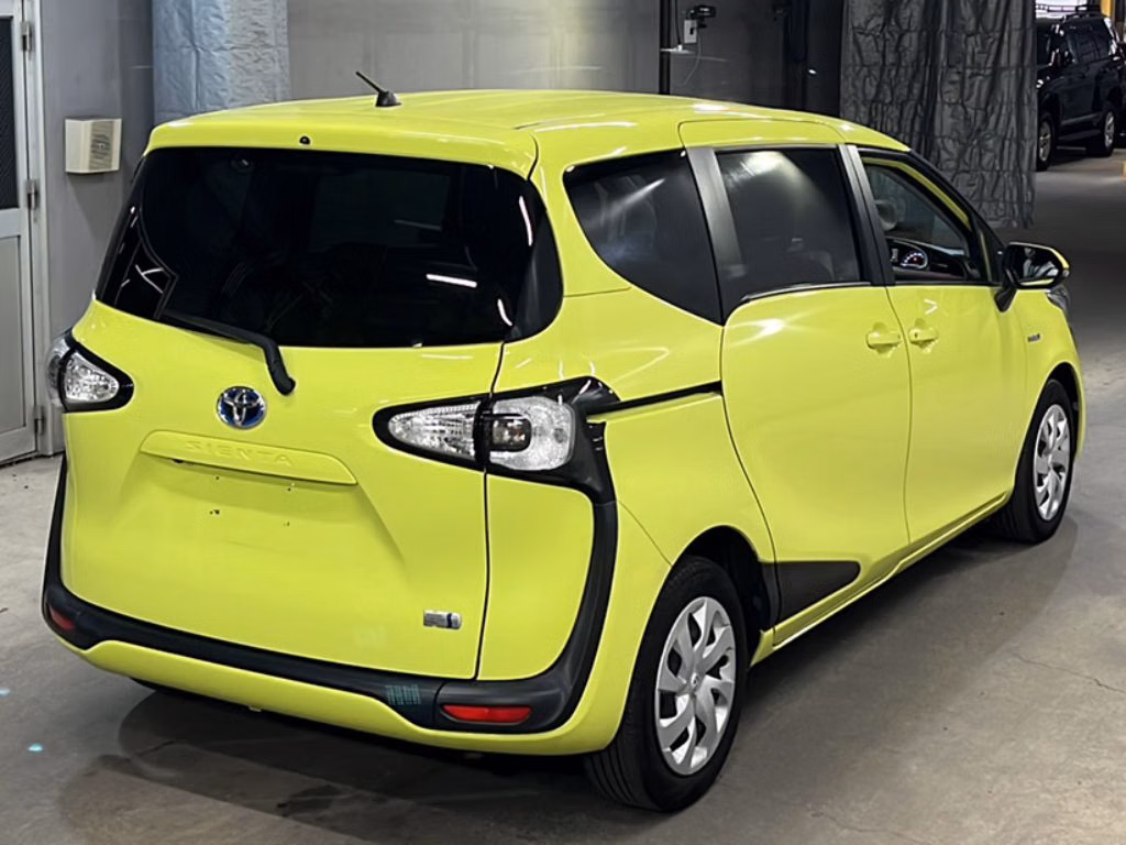 TOYOTA SIENTA