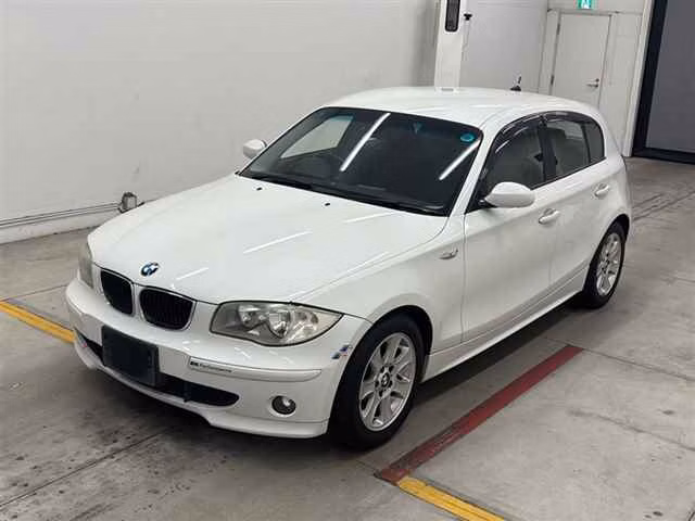 BMW 1-SERIES