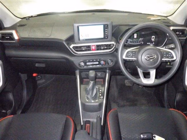 DAIHATSU ROCKY