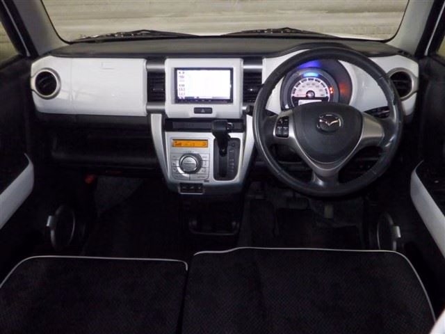MAZDA FLAIR CROSSOVER