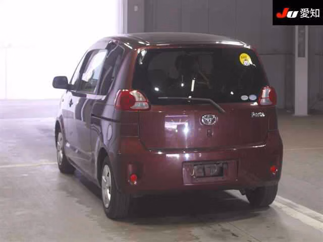TOYOTA PORTE