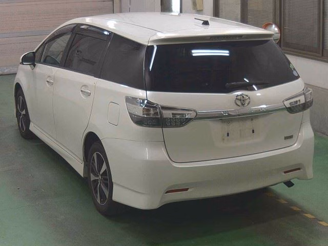 TOYOTA WISH