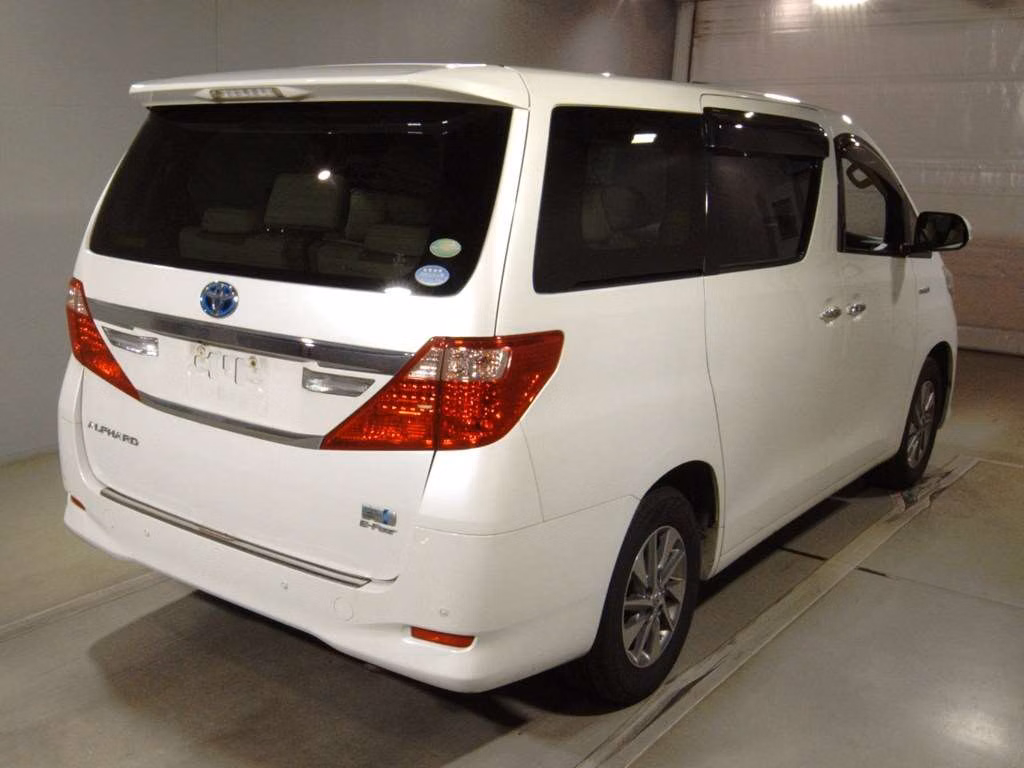 TOYOTA ALPHARD
