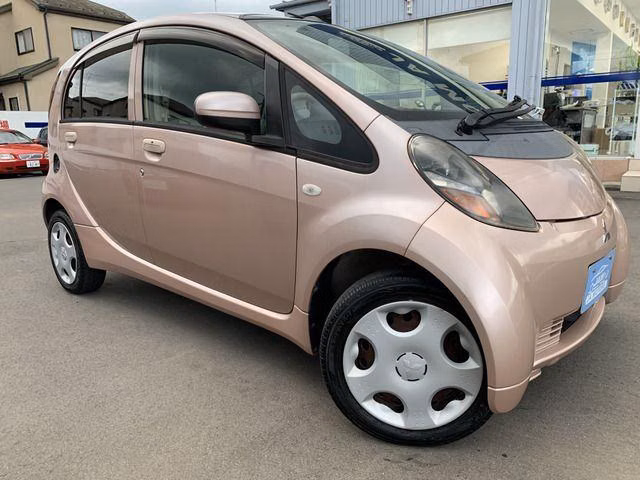 MITSUBISHI I