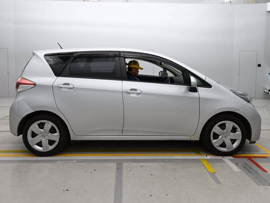 TOYOTA RACTIS