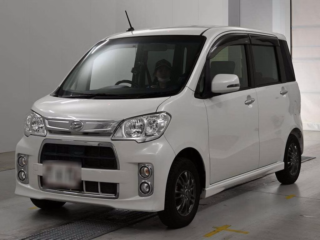 DAIHATSU TANTO EXE