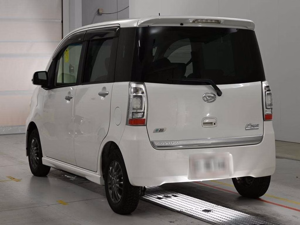 DAIHATSU TANTO EXE