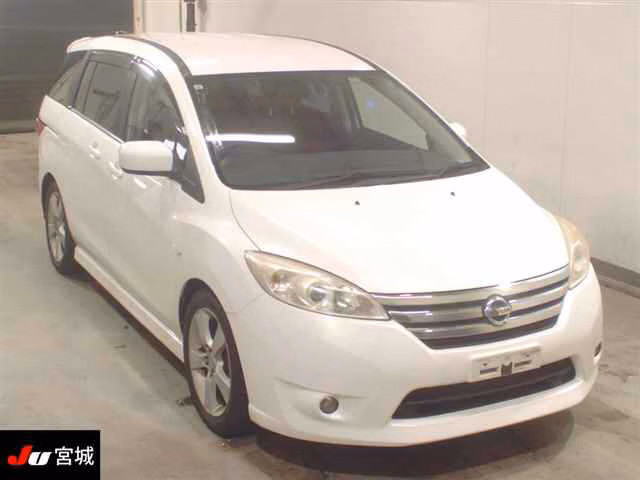Nissan Lafesta