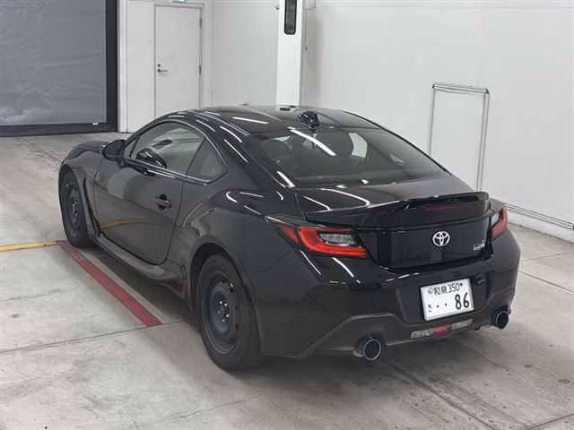 TOYOTA GR 86
