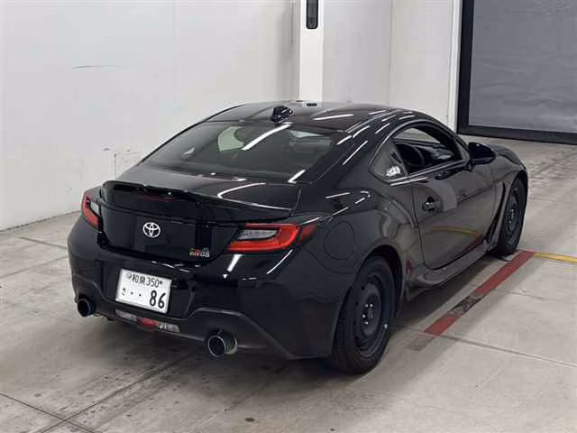 TOYOTA GR 86