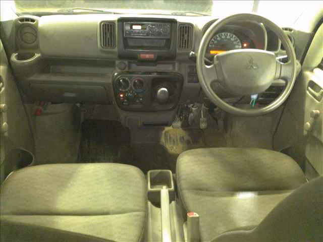 MITSUBISHI MINICAB