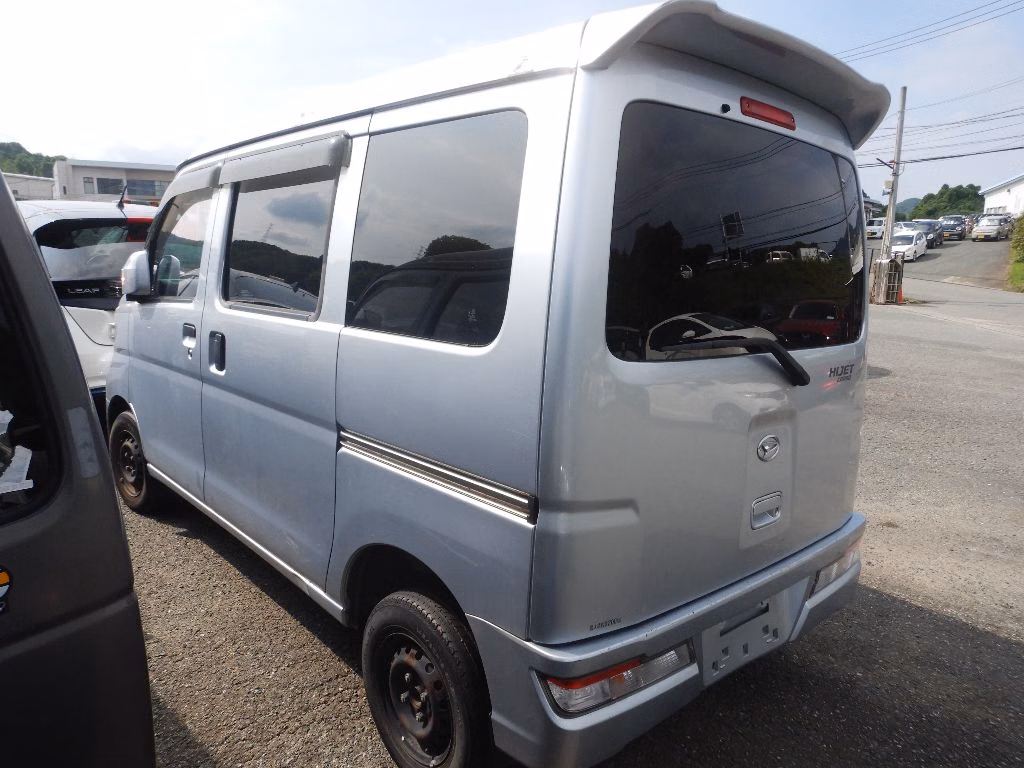 DAIHATSU HIJET