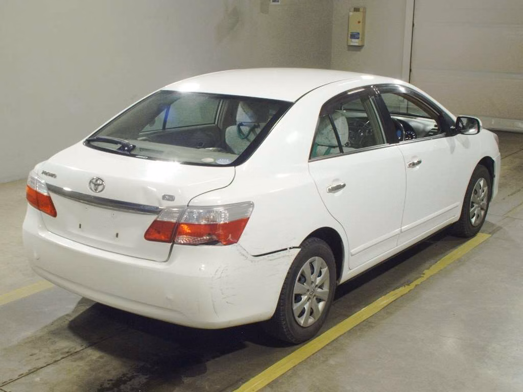 TOYOTA PREMIO